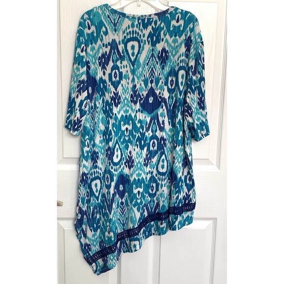Chico's 3 Blue White Ikat Asymmetrical Tunic Top Blouse Size XL - Picture 3 of 5